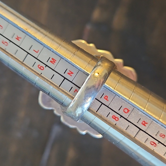 Vintage Sterling Silver Navajo Turquoise Ring - Picture 3 of 6